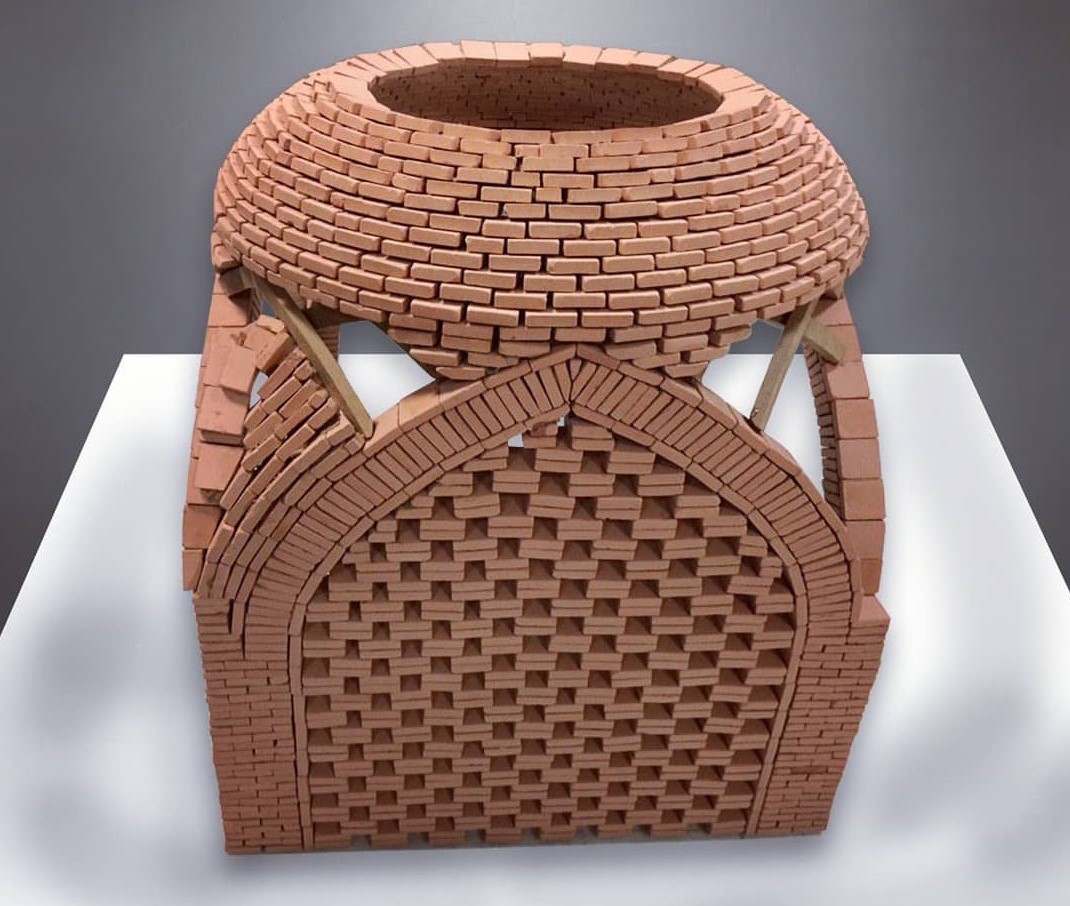 نحوه رفتار انواع طاق و قوس ایرانی در براربر زلزله و سیستم های انتقال نیرو