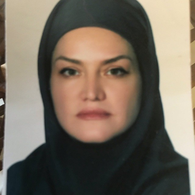 زهره اسمعیل زاده