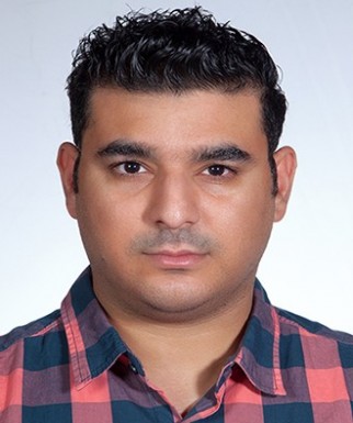 سیاوش حاج اکبری