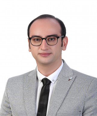 فرامرز یادگاریان