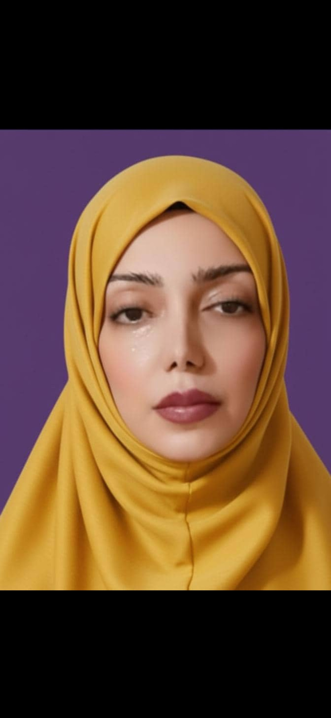 پریسا رزاقی