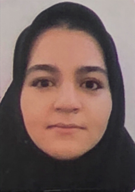 یگانه صادقپور