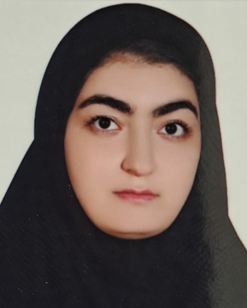 نادیا سعادتی